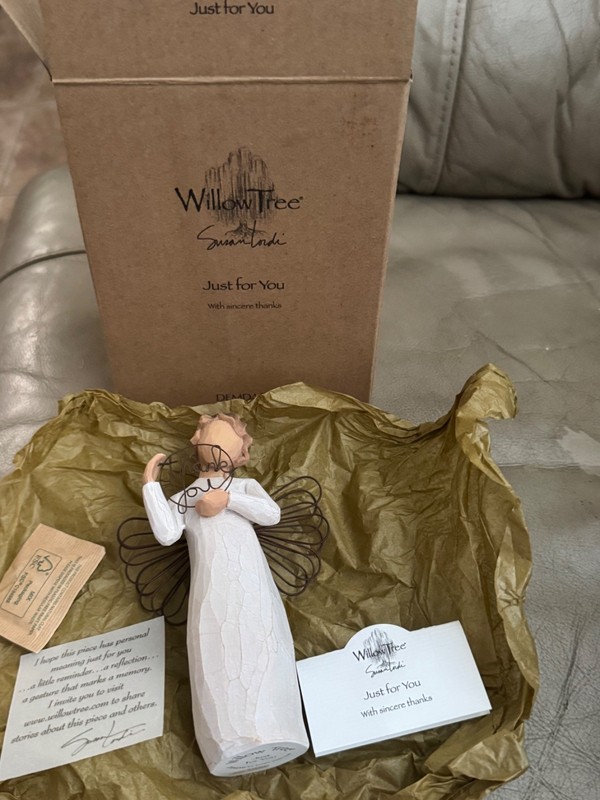 Willow Tree 'Just for You' Demdaco Angel 5 1/2" Thank You Susan Lordi 2005