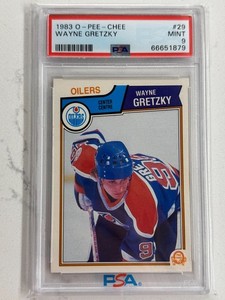1983-84 O-PEE-CHEE OPC #29 WAYNE GRETZKY - PSA 9 MINT