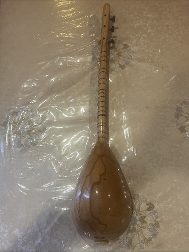 Pre-Owned Turkish 3 Strings Short Saz Baglama, Mulberry Wood