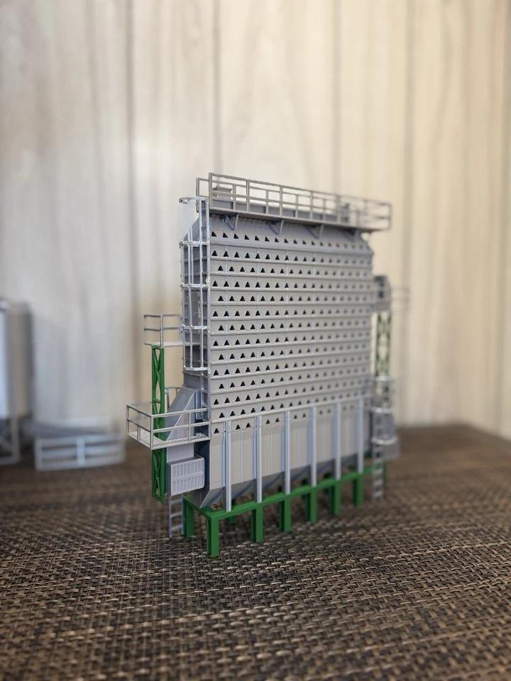 1/64 Scale Mixed Flow Grain Dryer. 3d Printed - Image 4 of 4