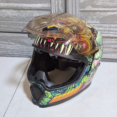 Icon Airflite Cat Scratch Fever Motorcycle Helmet is a full-face helmet Size L