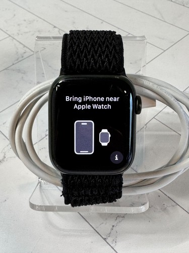 Apple Watch Series 7 GPS Unlocked + Black 41mm + Black Sport Band A2477 #H747