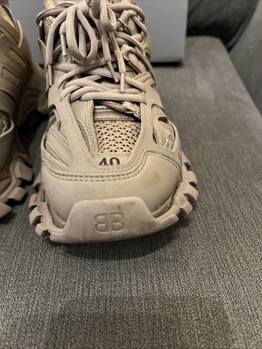 Zapatillas deportivas Balenciaga de goma caqui oscuro talla 40 - Imagen 11 de 17