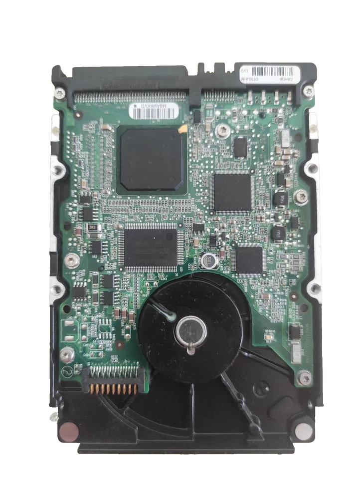 Maxtor 73GB 10k 8MB SCSI Atlas 10k V 8D073L0025811 3,5 " HDD - Immagine 2 di 2