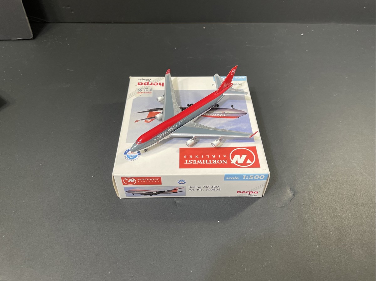 herpa 1/400ノースウエスト航空ボーイング747-400