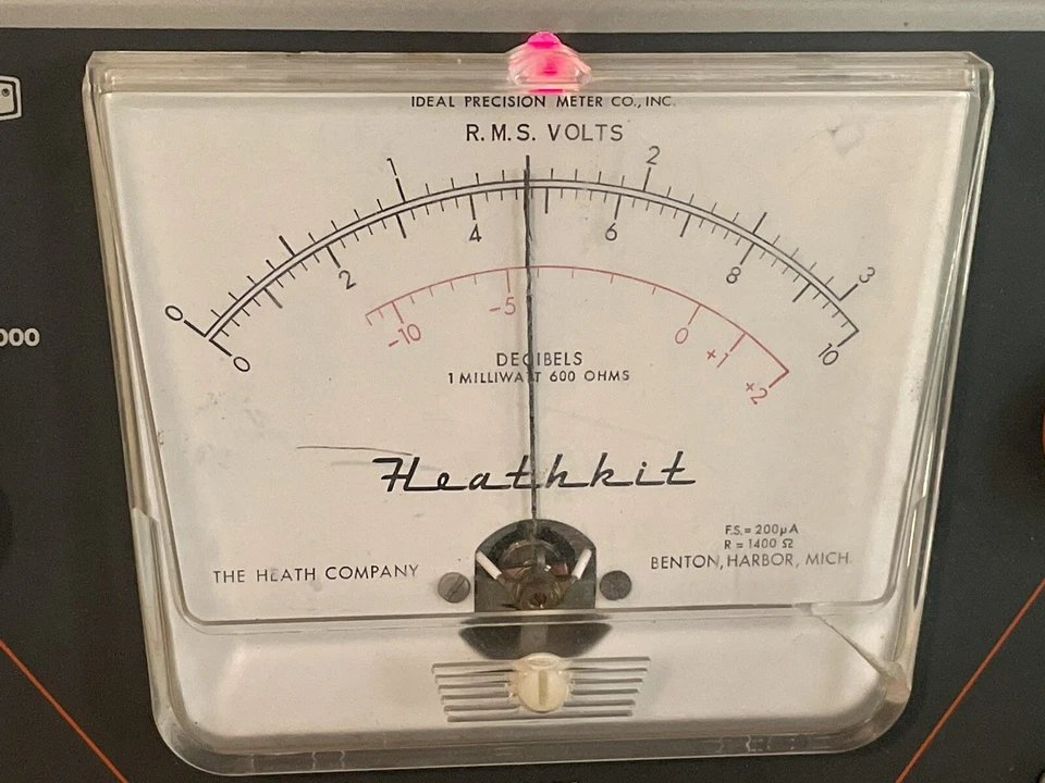 Generador de señal de audio de tubo de vacío Heathkit IG-72 - reparado, probado y funcionando Foto 3 de 4