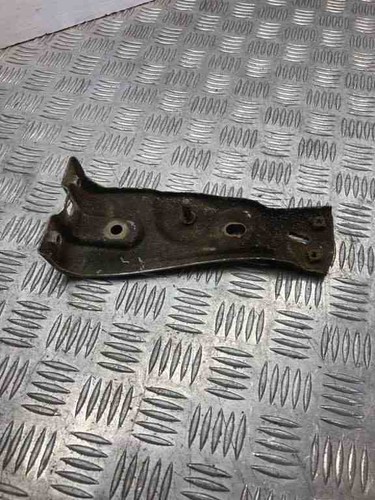 VW PASSAT B8 3G2 Kotflügelhalter vorne rechts 3C0821141 1.98 Petrol 30528256