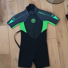 Alder Junior Shortie Wetsuit 3/2 Black/Green Children’s Size S/6