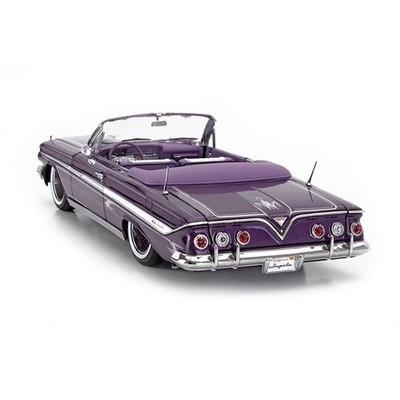 1961 CHEVROLET IMPALA LOWRIDER CABRIOLET OPEN PURPLE 1:18 SCALE BY