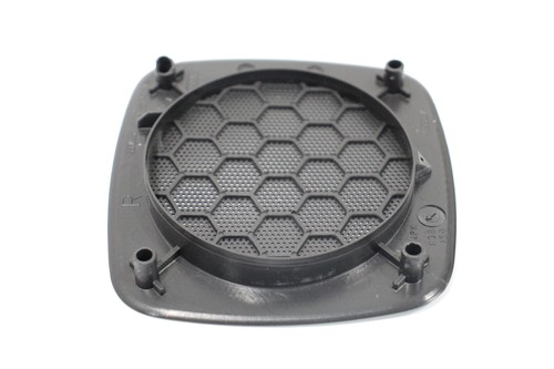 Audi Q7 4L Rear OS Right Roof Speaker Cover Grill Soul Black 4L0867150 - Picture 2 of 8