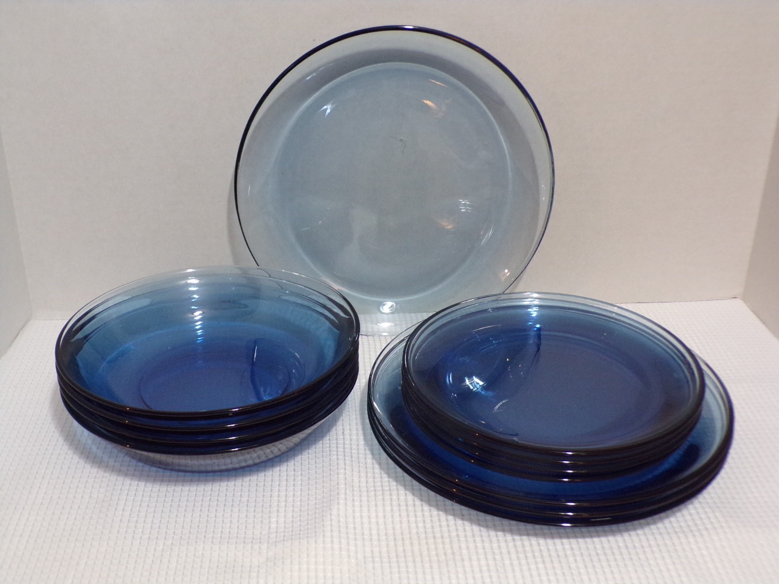 Service For 4 Dinner Plate, Bowl & Salad Plate