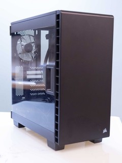 Midi Gehäuse Corsair Carbide 400C mit Xilence Wasserkühlung und beQuit Netzteil
