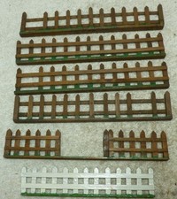Dolls House Picket Fence Wooden Garden Miniature Scale unsure