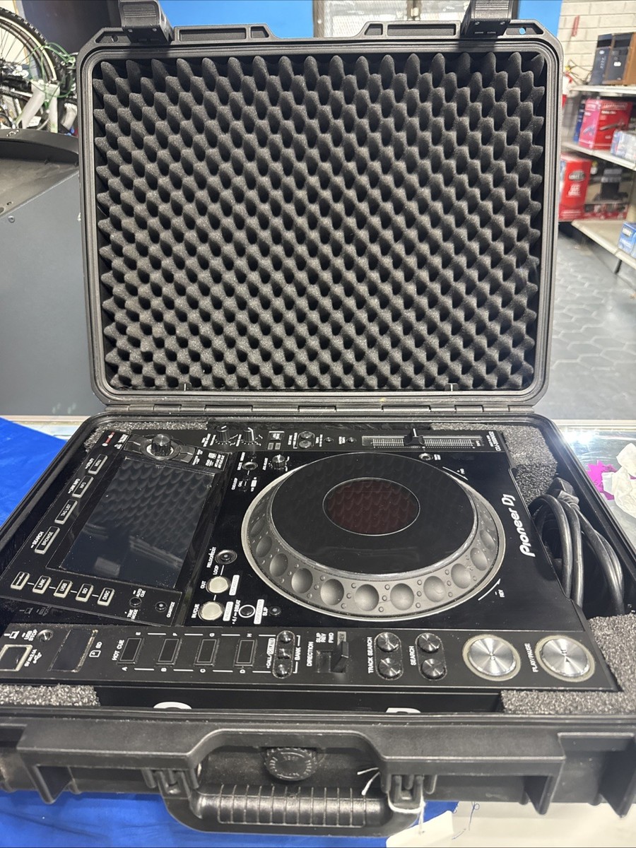 Pioneer CDJ2000NXS2 Professional Multi Audio Player for sale