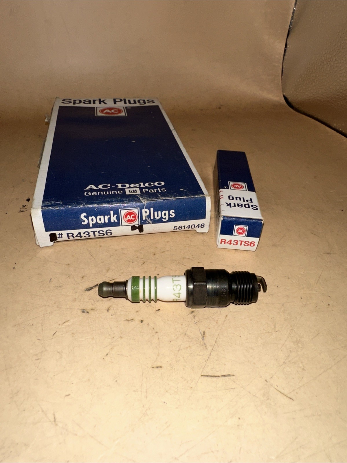 4 ACDelco R43TS6 Spark Plugs Fits 84-85 CAMARO  FIREBIRD More Tap Desc.