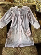 Vintage Katz light pink embroider trim robe sz M