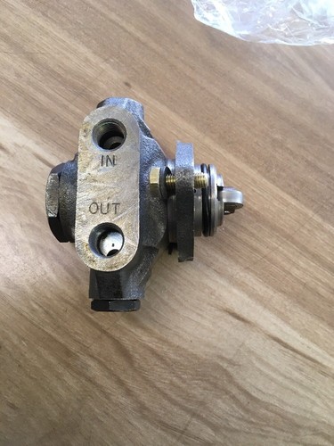 international harvester Pump 323693-C91 - Picture 3 of 6