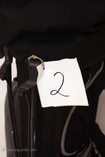 Alte Golftasche mit 6 Golfschlägern Golf Unterschiedliche Marken u. Größen II - Bild 4 von 4