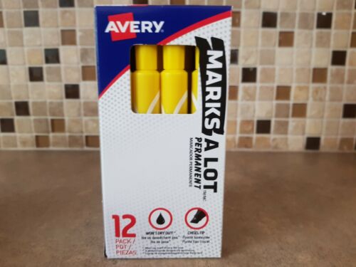 AVERY MARKS-A-LOT CHISEL TIP 12 YELLOW PERMANENT LOW ODOR INK NONTOXIC L8-6
