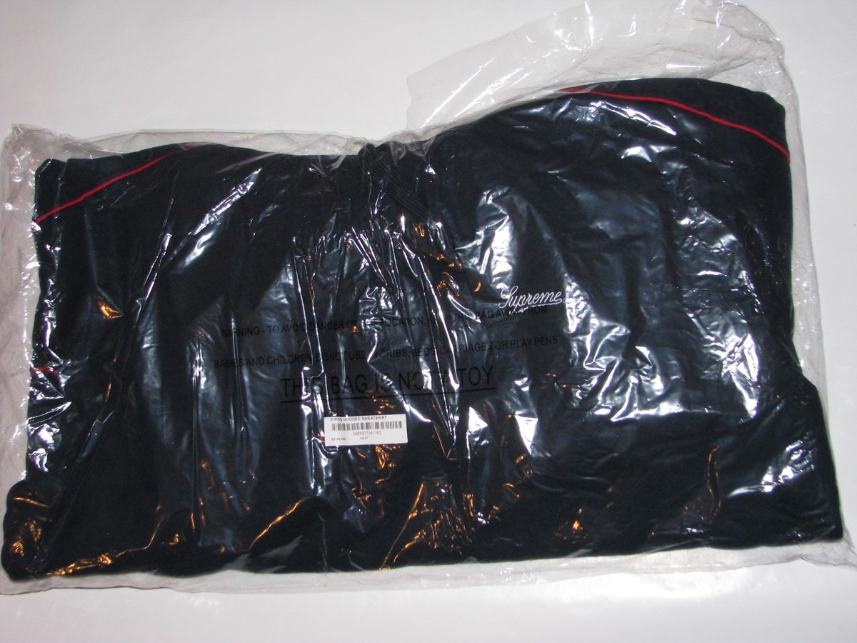 SUPREME New York Piping Hooded Sweatshirt NAVY BLUE Men