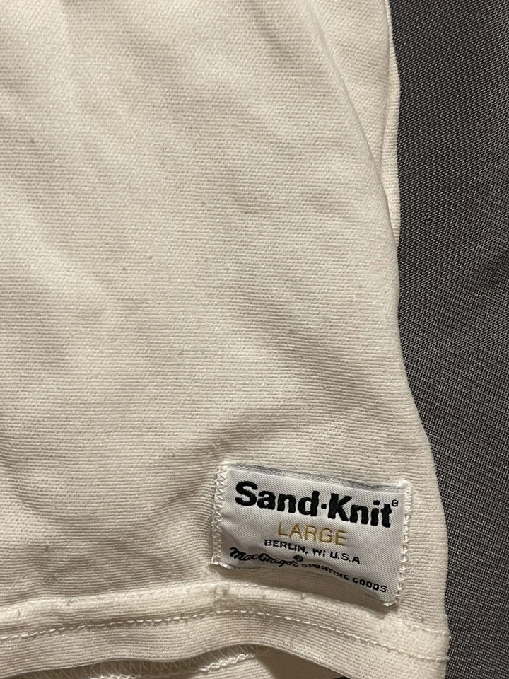 Vintage 80’s Robert Parish 00 Basketball Shirt Sand Knit - Image 3 of 4