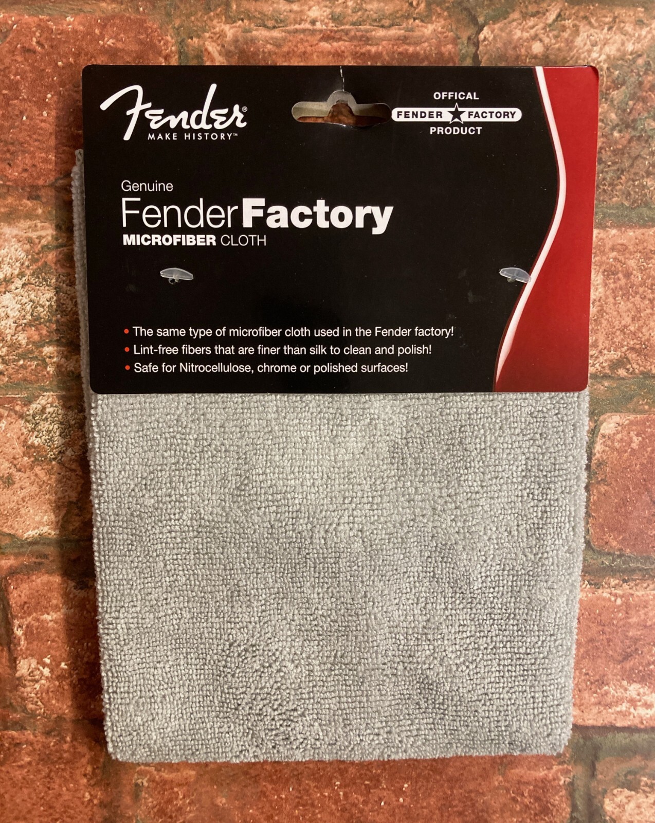 Fender Factory Microfibre Guitar Polish Cloth - Safe on Nitrocellulose Finishes