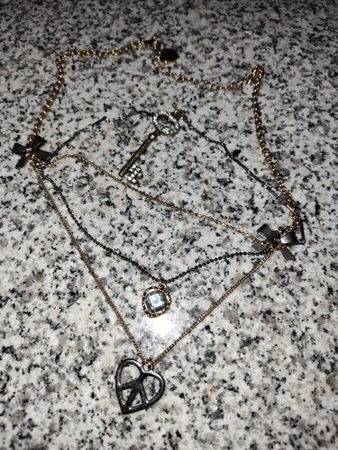 Necklace By Betsy Johnson. Peace & Love. Charm Necklace. - Picture 10 of 10