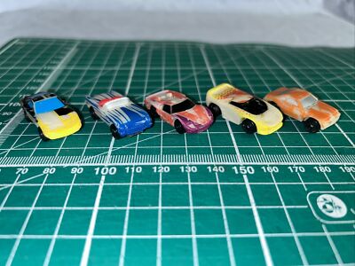 Micro Machines, Hasbro, 2002 Super Stunt City Spielset Autos, 5x Glow In The Dark