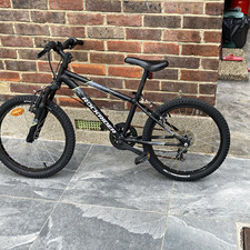 Rockrider 300 Kids Mountain Bike 24 in Black/gears not workingSuspension V-Brake