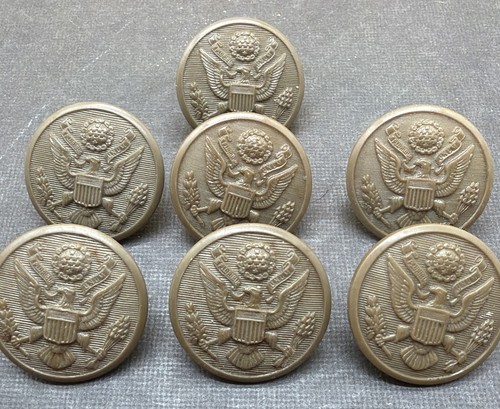 U.S. WWII Original Bakelite Coat Button Lot Of 7 1”!