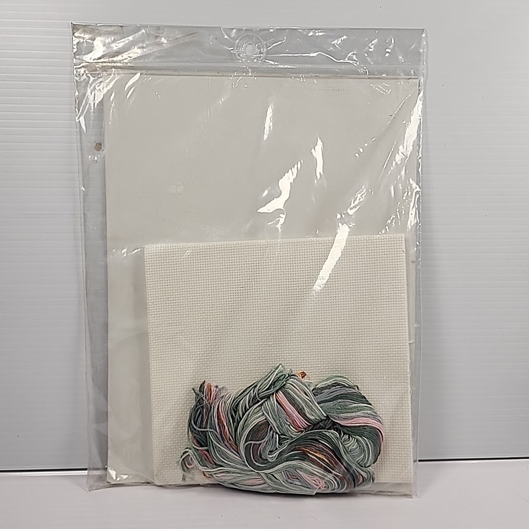 Vintage Candamar Something Special Counted Cross Stitch Kit 50152 Swans Picture