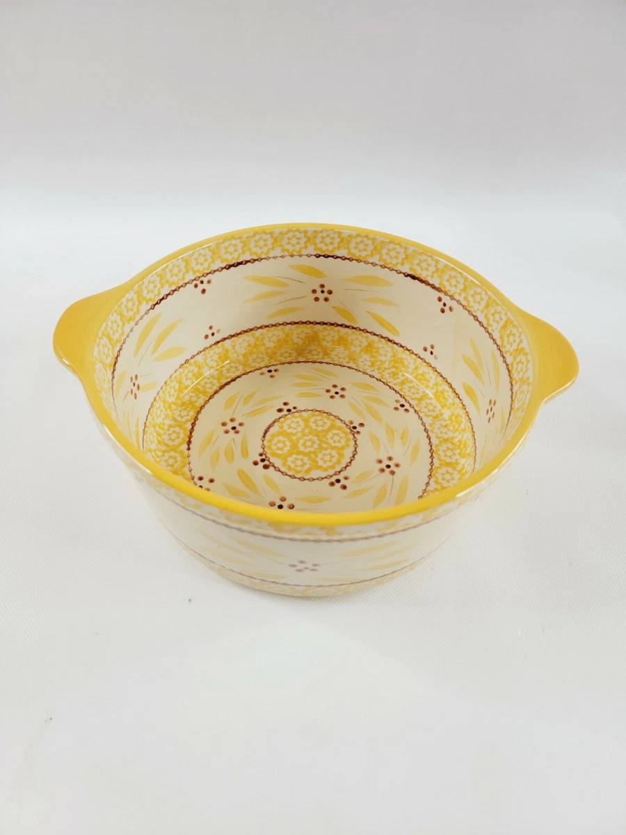 Temptations casserole carrier Old World pattern Serving