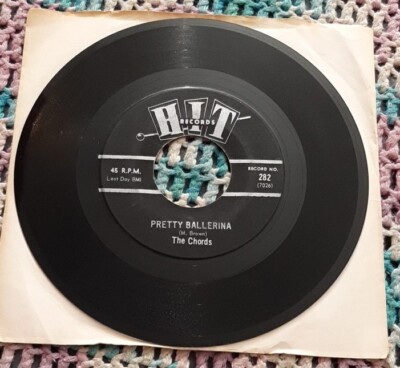 Ed Hardin / The Chords 45 Baby I Need Your Lovin / Pretty Ballerina Hit 282 vg