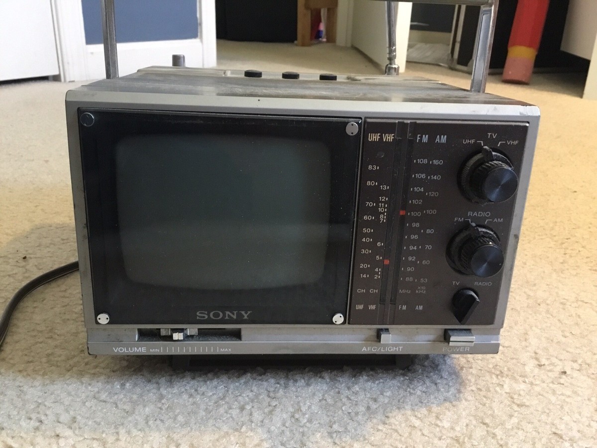 Vtg SONY Solid State Television TV Model TV-515 Portable Black