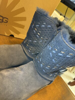 UGG Bailey Button ネイビー 24cm UGG Bailey Button ネイビー 24cm