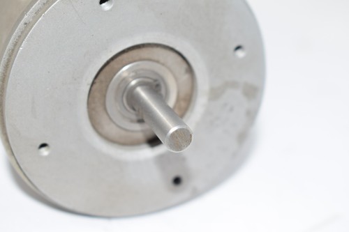 BEI Electronics Encoder L25G-F3-100-A-7404-EC18 924-01008-088 - Afbeelding 2 van 5