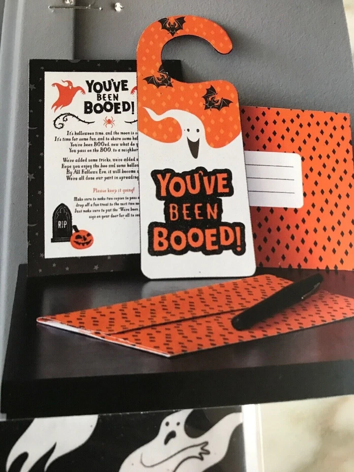 Hyde & Eek! 6-Piece Halloween "Youve Been Booed" & "Weve Been Booed" Designs - Image 3 of 4