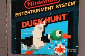 Nintendo Super Mario Bros. / Duck Hunt NES vintage original video game 1985
