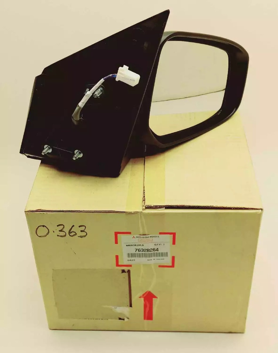 New OEM Genuine Mitsubishi Door Mirror RH 2014-2022 Mirage G4