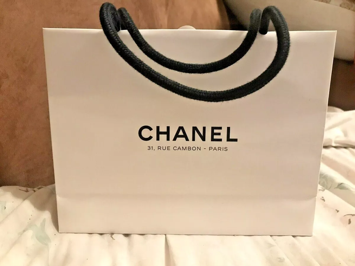 Chanel 31 Rue Cambon Empty Shopping Bag