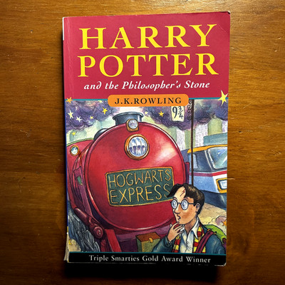 RAR Harry Potter und der Stein der Weisen, das erste Buch, 1997 Bloomsbury 