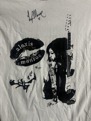 SIGNED Alexis Munroe Graphic T-Shirt