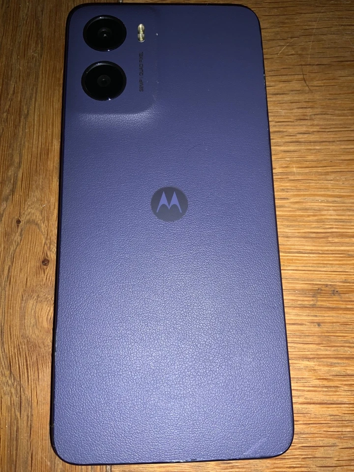 Motorola Moto E15 Smartphone 4G,  64GB, Unlocked, Dual SIM - Image 2 of 4