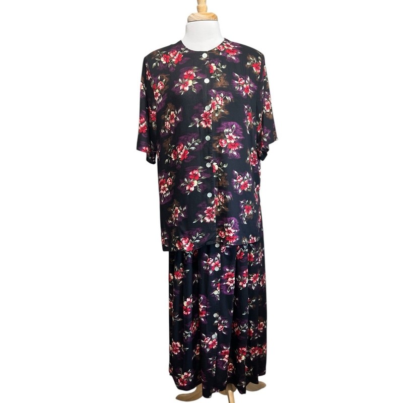 Vtg Cottagecore Black Red Ditzy FLORAL 2 Piece Set Rayon Top Skirt PLUS 16W