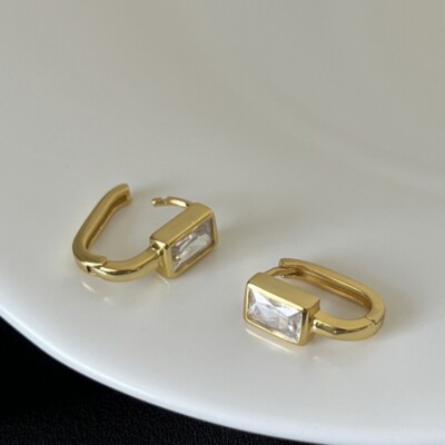 9ct Gold Plated 925 Sterling Silver Cubic Zirconia U Shape Stud