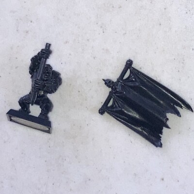 OOP  Warhammer Fantasy Orc Standard Bearer Primed Black on Square Base WFB L2 1