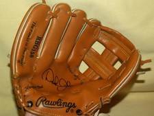 DEREK JETER GLOVE BASEBALL RAWLINGS RBG158 YOUTH USED EDGE-U-CATED HEEL 9 INCH 
