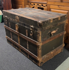 Antique Vintage Wood Bound Travel Trunk Steamer Chest Coffee Table