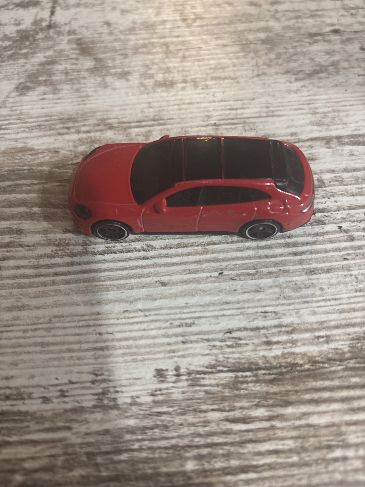 Hot Wheels Porsche Panamera Turbo S E-Hybrid Sport Turismo (Red)