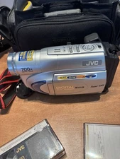JVC GR-SXM37u Super VHS Camcorder Works Properly 